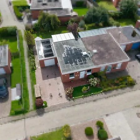 Feriehus Haus Anker X *